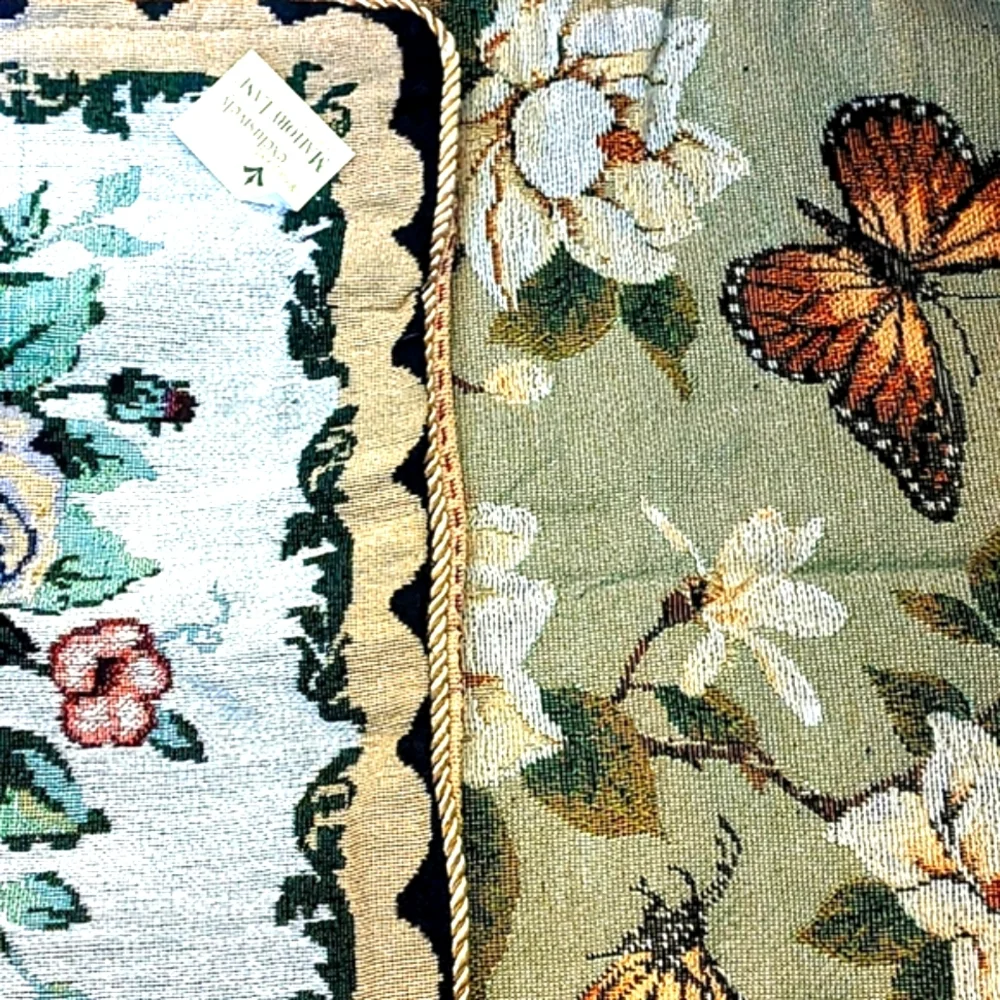 Set Of 2 Different Designs On Each Side Needlepont Tapestry Pillow Cases Mallory - Picture 2 of 8